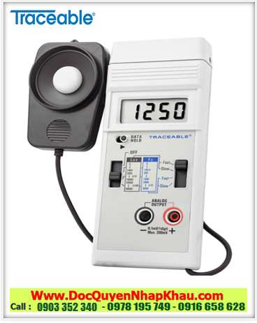 Traceable@ 3251 Dual-Range Light, Đo ánh sáng 0-1,999 Lux/ 2,000-19,999 Lux/ 20,000-50,000 lux, 0-199.9 FC/200-1,999FC/2,000-5,000FC 